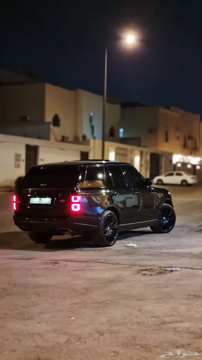 رنج روفر اوتوبيغرافي 2014 محول 2020 بلاك اديشن 0