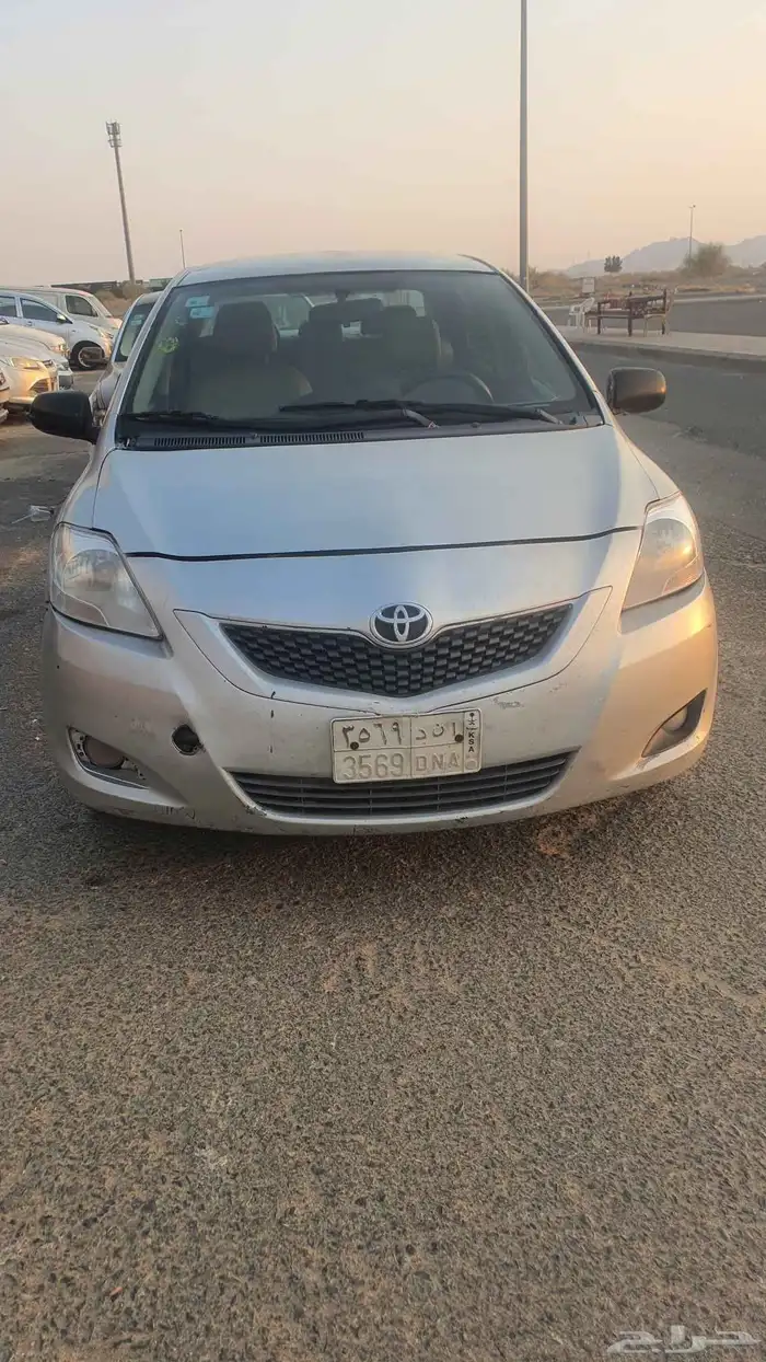 تويوتا يارس موديل 2006 توماتيك 3