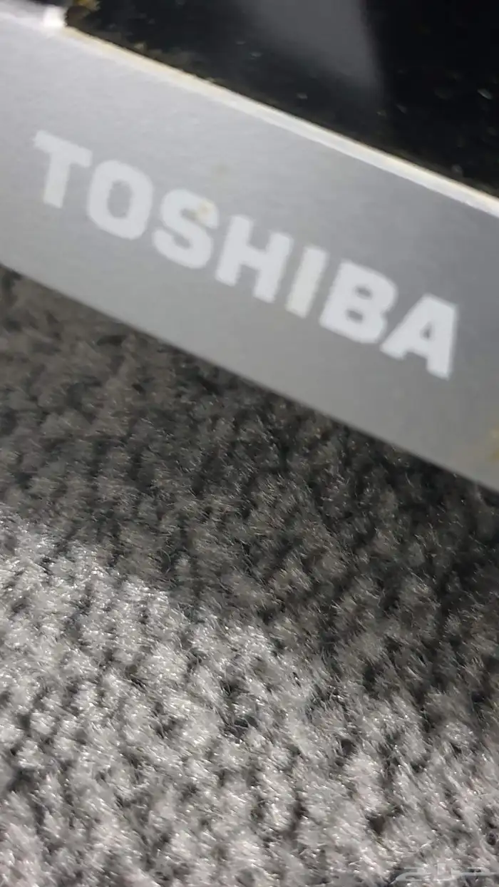 اغراض للبيع ..سماعات منزليه..شاشه ..كرسي قيمنق .. 2