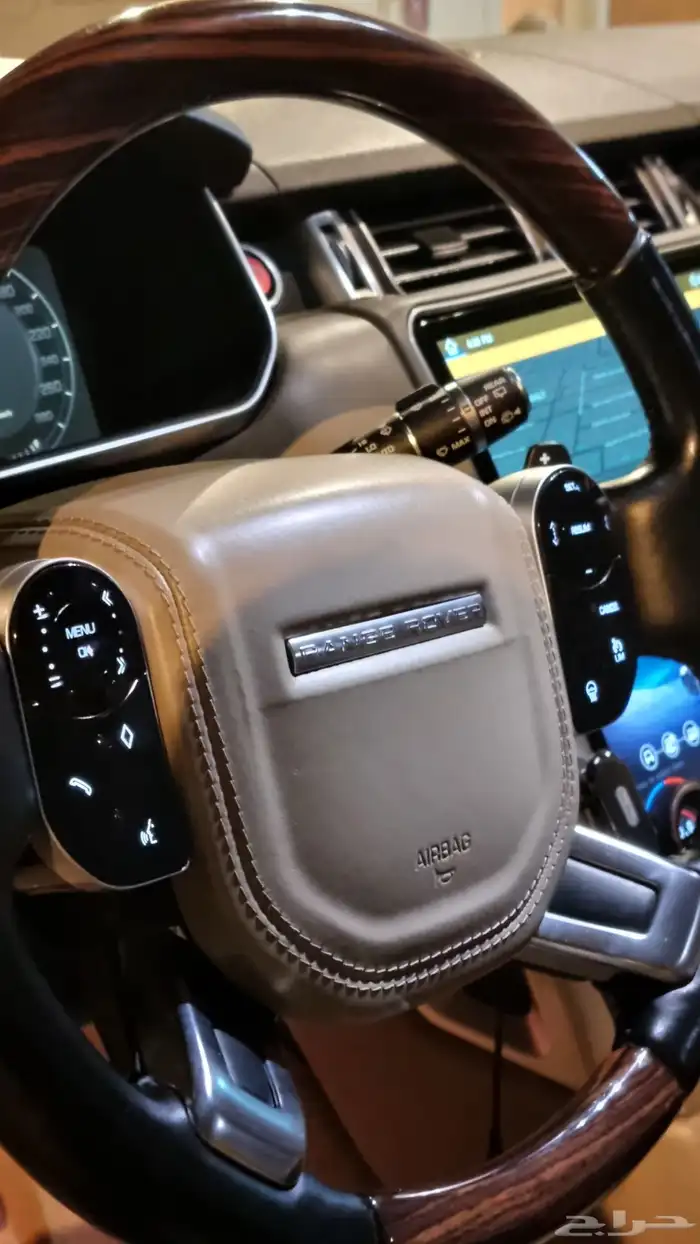 رنج روفر اوتوبيغرافي 2014 محول 2020 بلاك اديشن 21