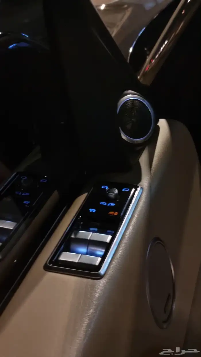 رنج روفر اوتوبيغرافي 2014 محول 2020 بلاك اديشن 20