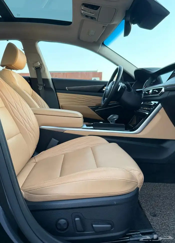 كيا كادينزا 2020 ( بنزين ) فل كامل اعلى نوع شبه جديدة للبيع 12