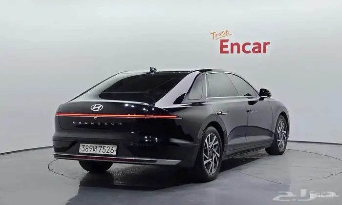 ازيرا 6 سلندر 2023 4