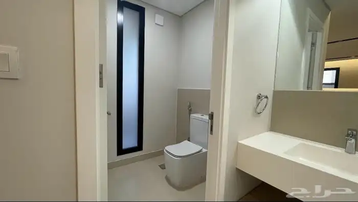 فيلا للبيع بطراز سلماني 62