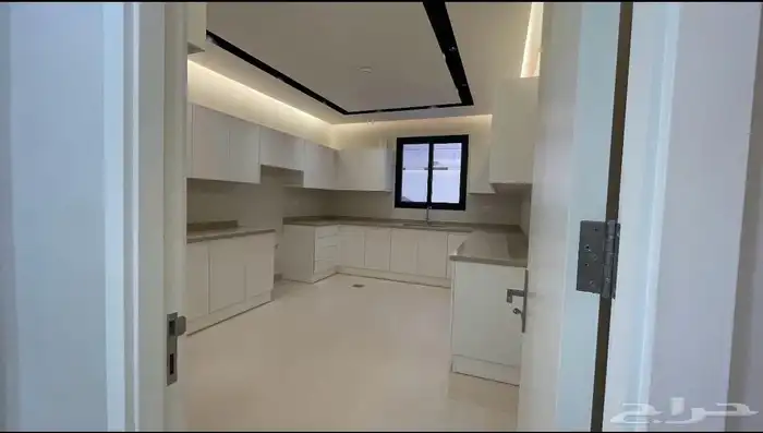 فيلا للبيع بطراز سلماني 78