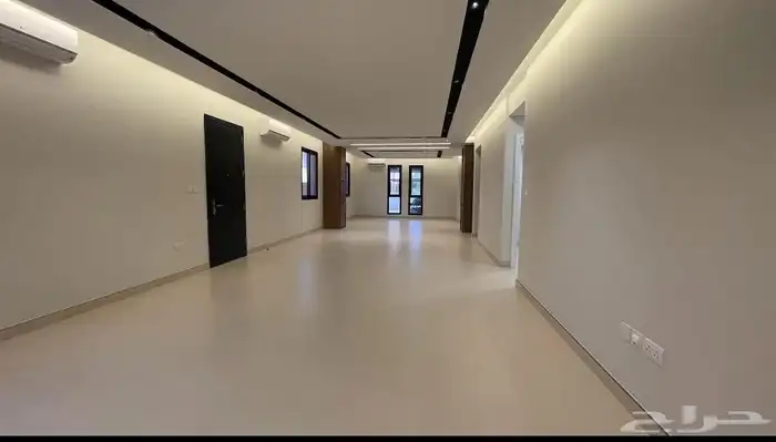 فيلا للبيع بطراز سلماني 66