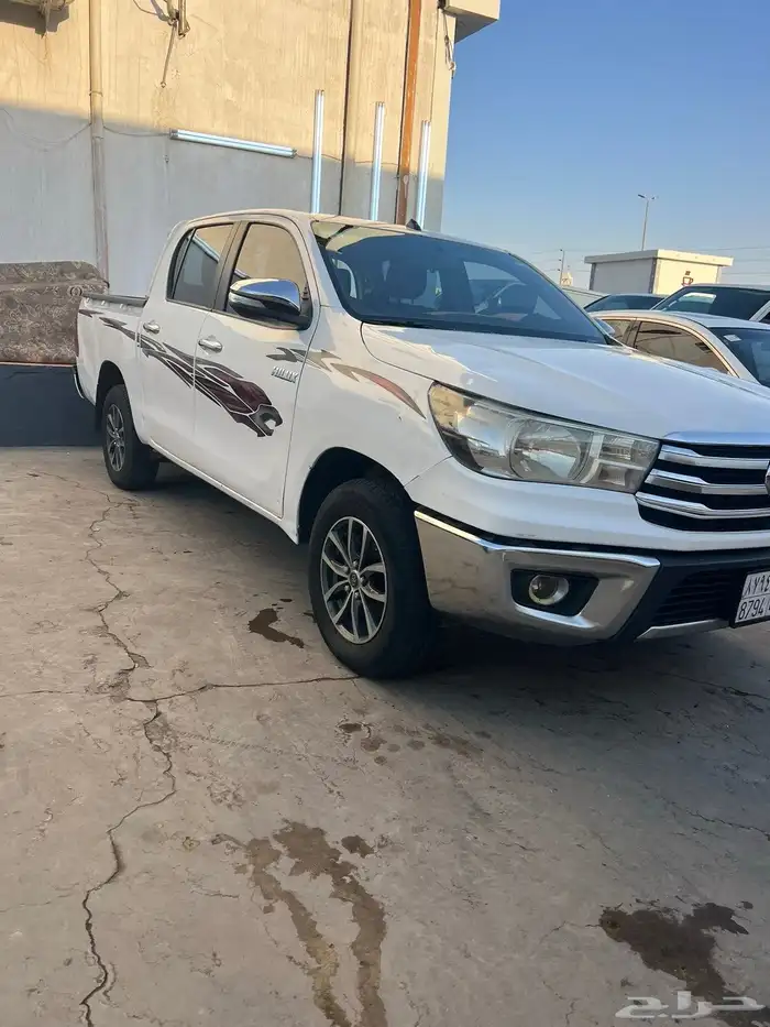 هايلوكس 2016 نظيف 1