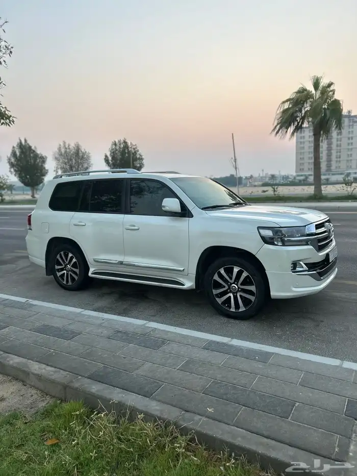 للبيع جنوط لاند وا شبك زينه وا شبك وكاله وا شمعات 6