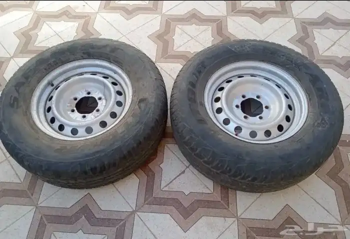 اثنين جنوط جيب مقاس 17 بكفرانها وحالة الكفر جيده 0