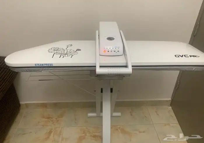 مكواة بخار 0