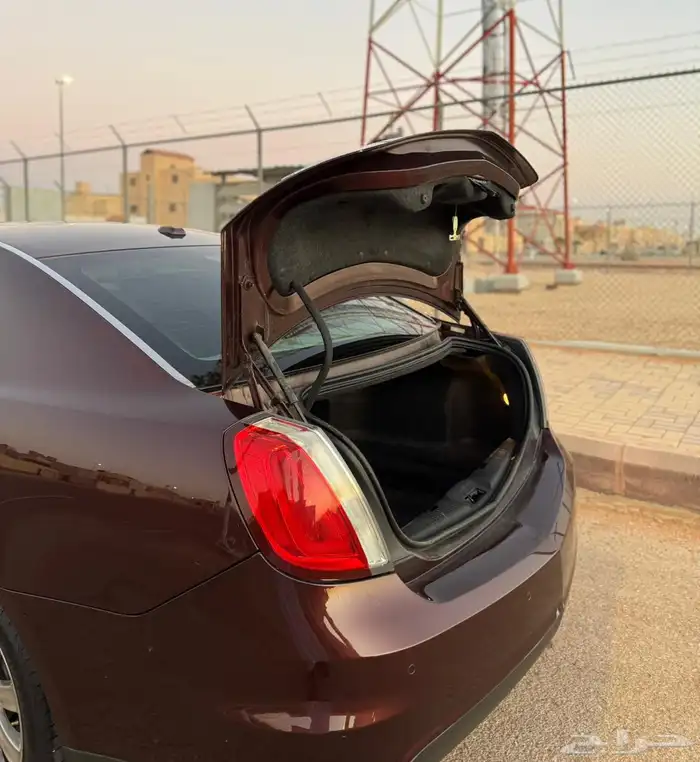 لنكولن 2012 Mks 36