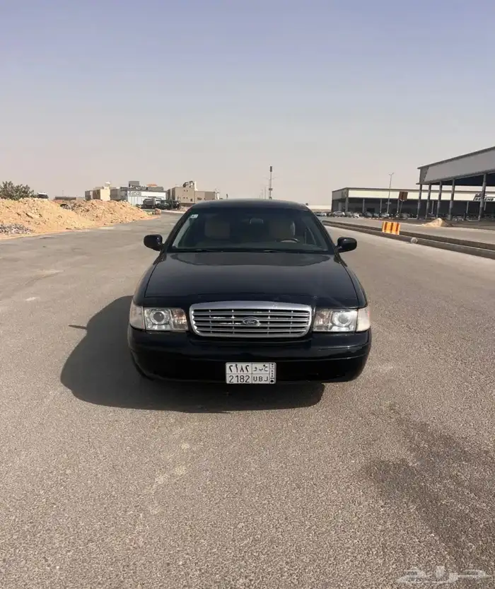 فورد فكتوريا 2011 0