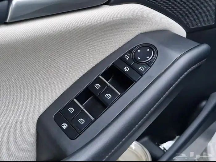 مازدا 3 ستاندر 2025 ذهبي 17