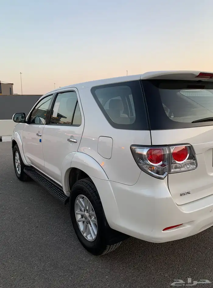 فورشنر أبيض لؤلؤي 2015 5