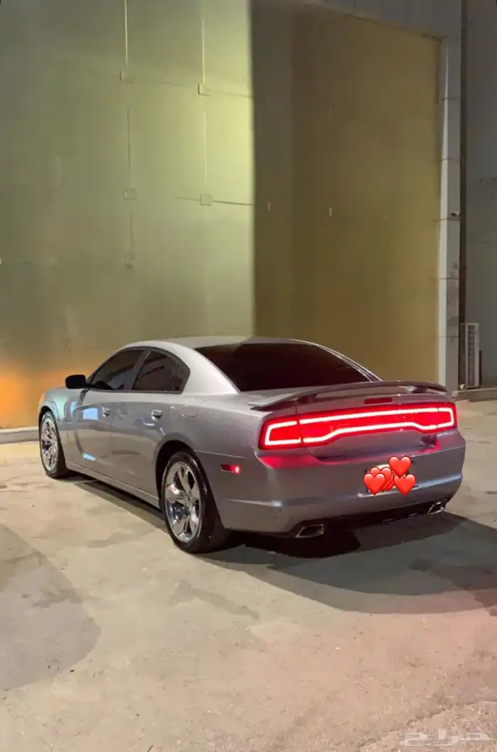 تشارجر للبيع 2014 ارتي هيمي 0