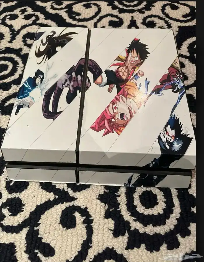 للبيع بلايستيشن 4 (PS4) مزين برسومات أنمي 1