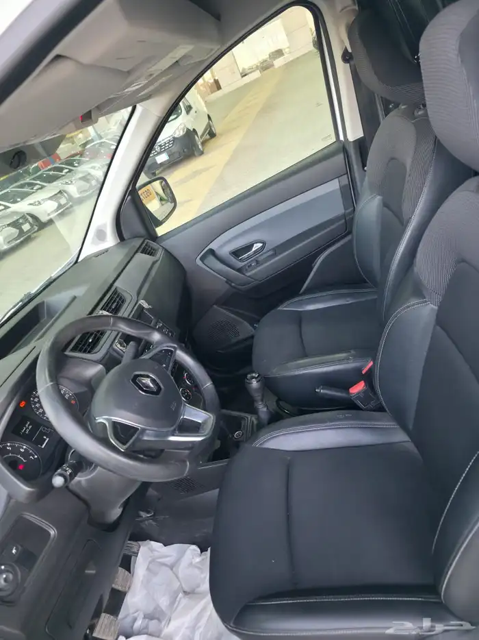 رينو دوكر ديزل 2023 7