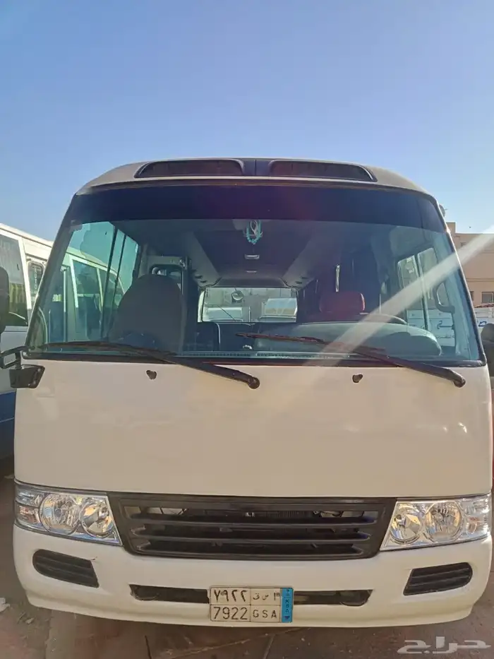 إيجار باص تويوتا مع سايق 0