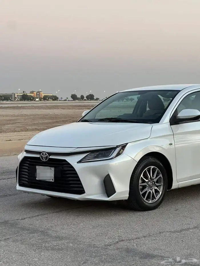 تويوتا يارس 2023 وكالة 11
