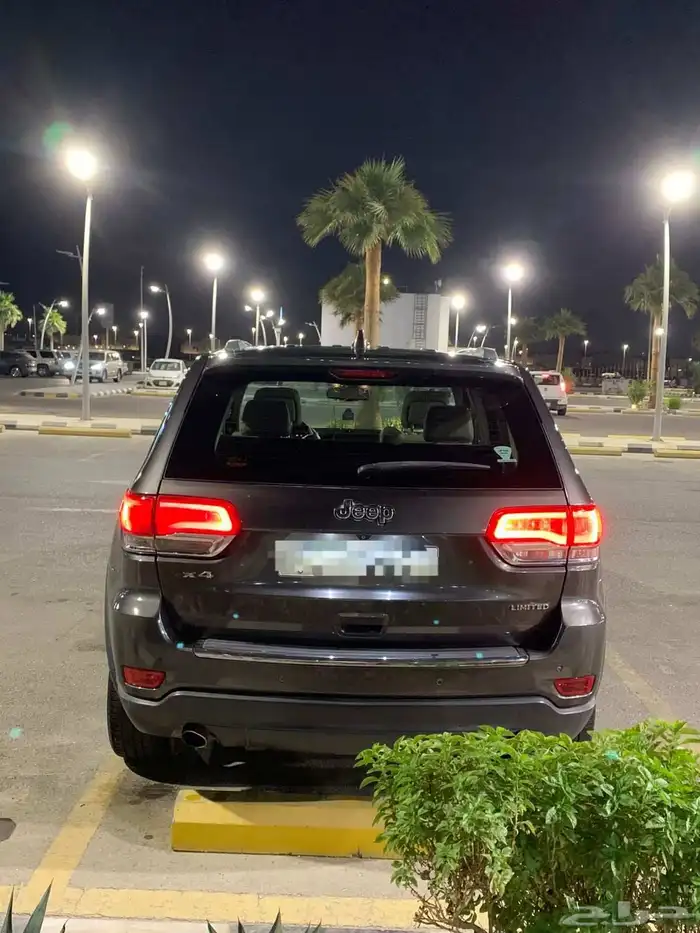 جيب جراند شيروكي ليمتد 2015 3