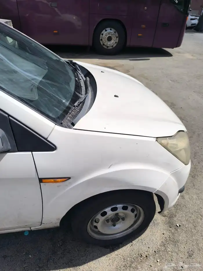 فورد فيجو 2012 2