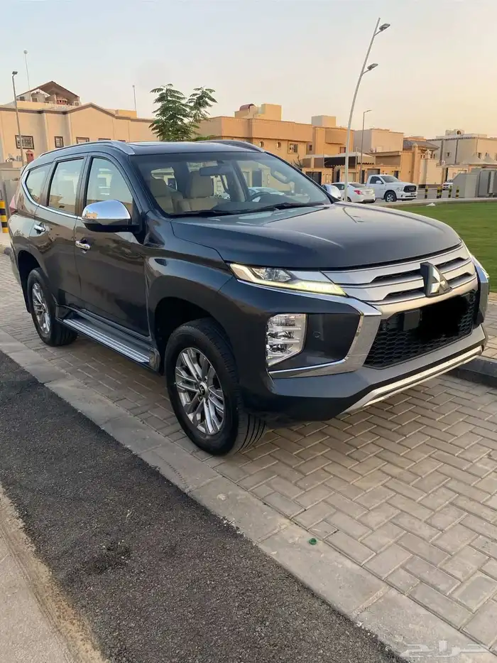 متسوبيشي منتيرو 2021 3
