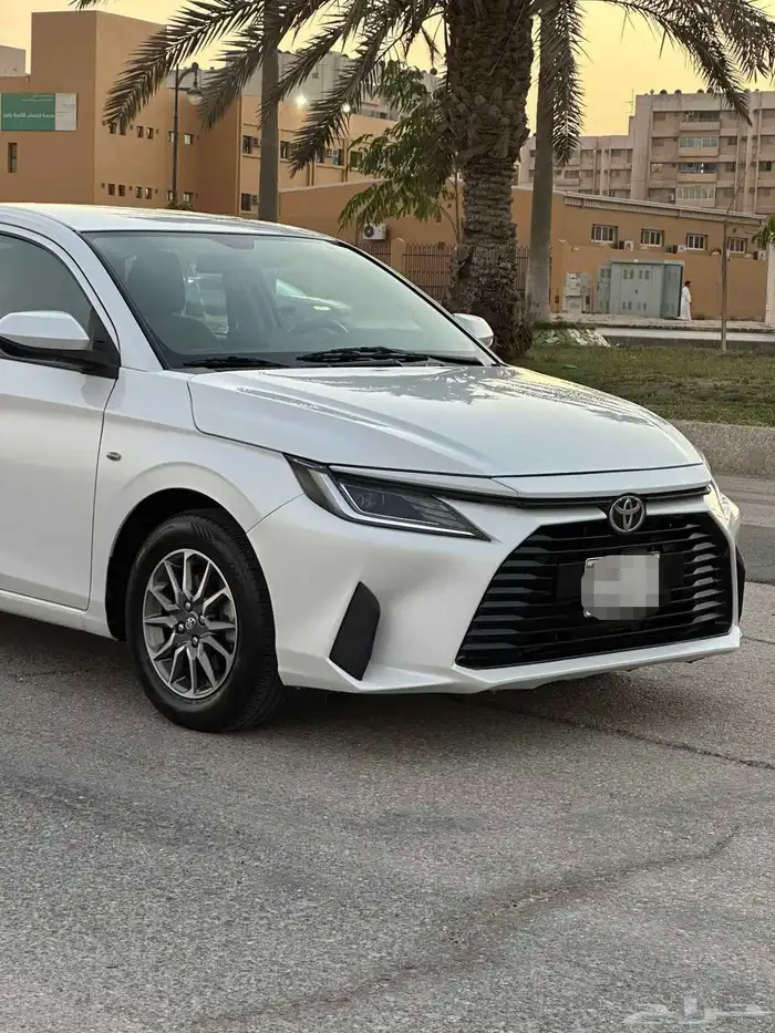 تويوتا يارس 2023 وكالة 1