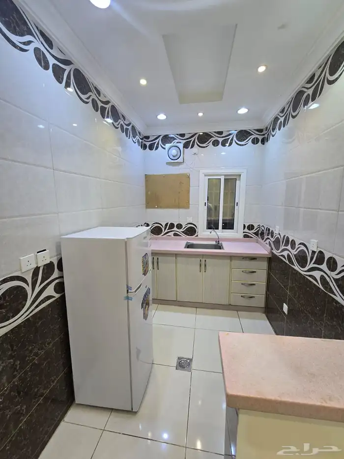 شقق مفروشة اللايجار الشهري جده بحي الحمدانية فاخر 6