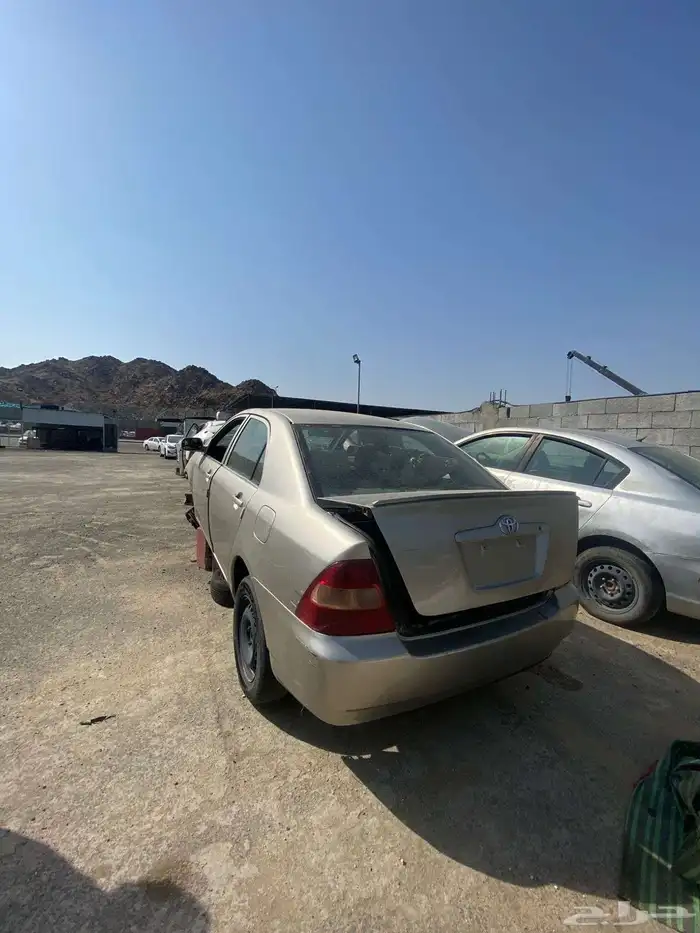للبيع كورلا 2002 تشليح قطع غيار فقط 1