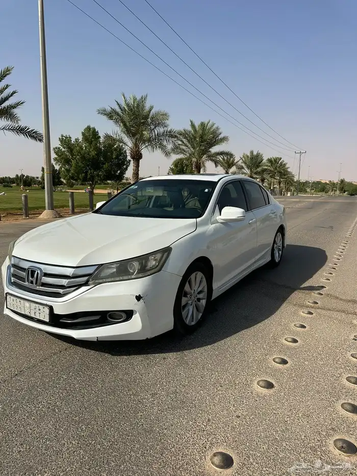 للبيع اكورد 2015 18