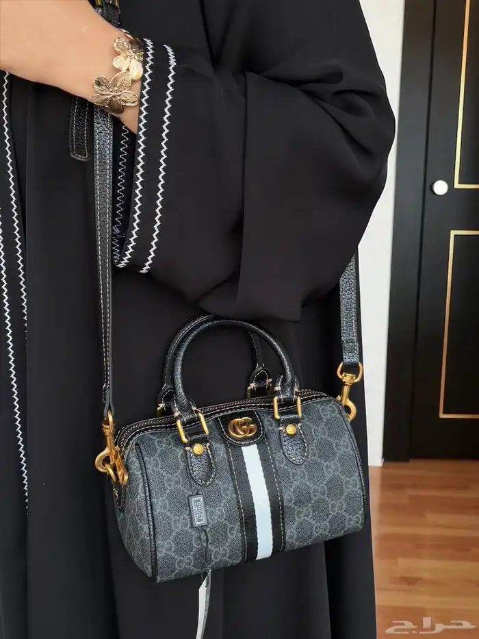 شنط ماركات ماركات درجه اولى مع ملحقاته 78