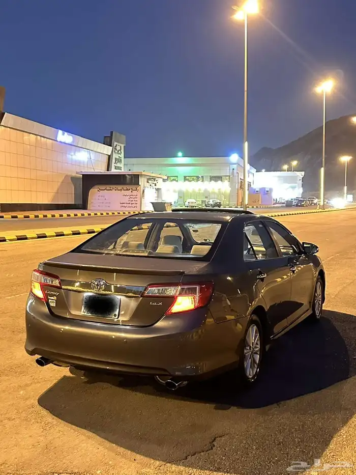 كامري GLX موديل 2013 فل كامل قمة في النظافة 8