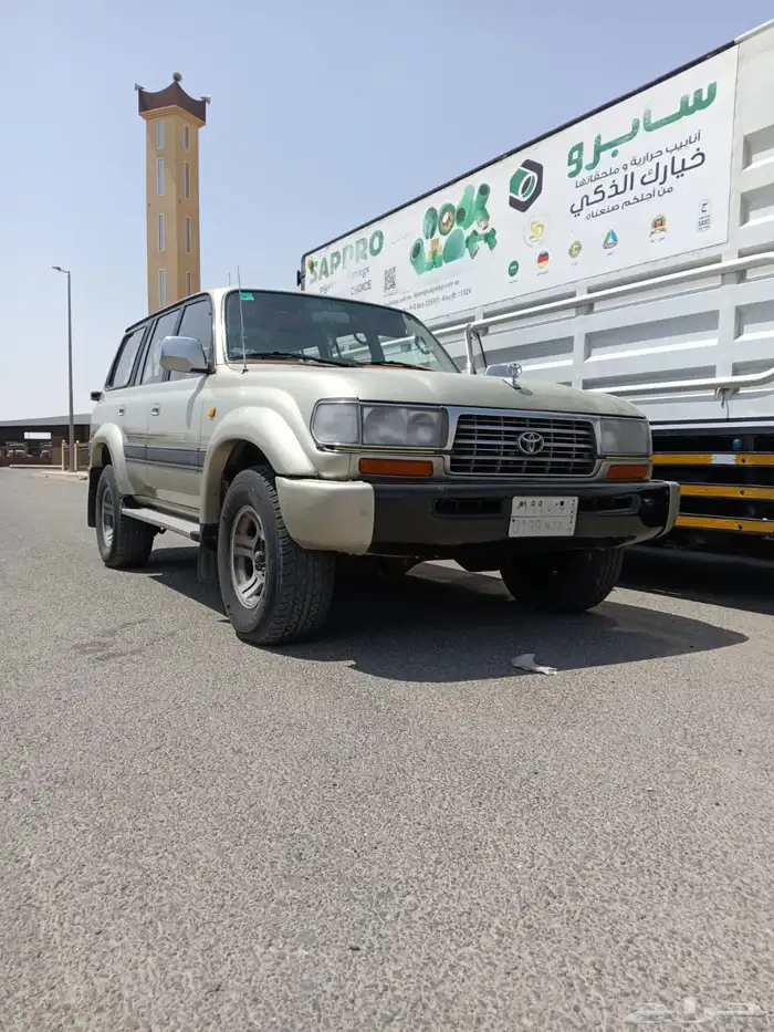لاندكروزر فكسار 96 نظيف للبيع او البدل 2
