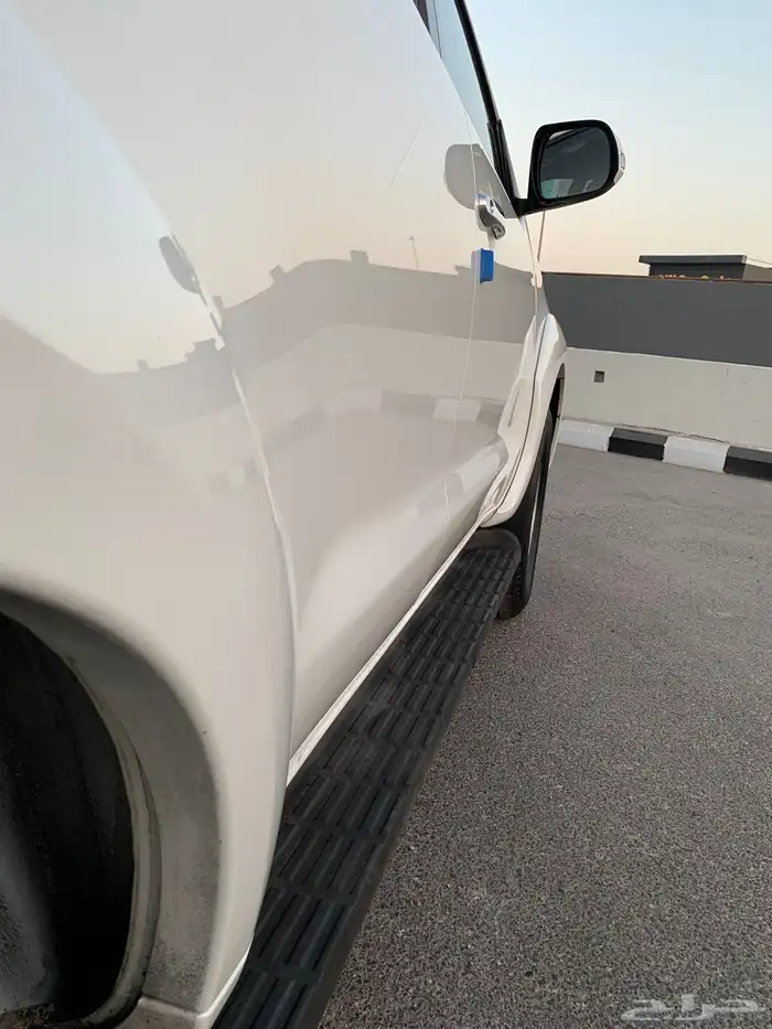 فورشنر أبيض لؤلؤي 2015 25