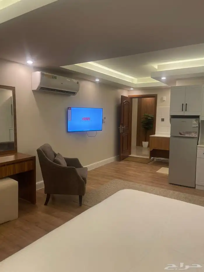 شقق فندقيه فاخره للايجار حي القادسيه الدمام 3