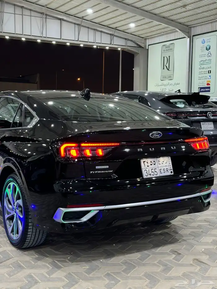 فورد توروس تيتانيوم فل كامل سعودي 8