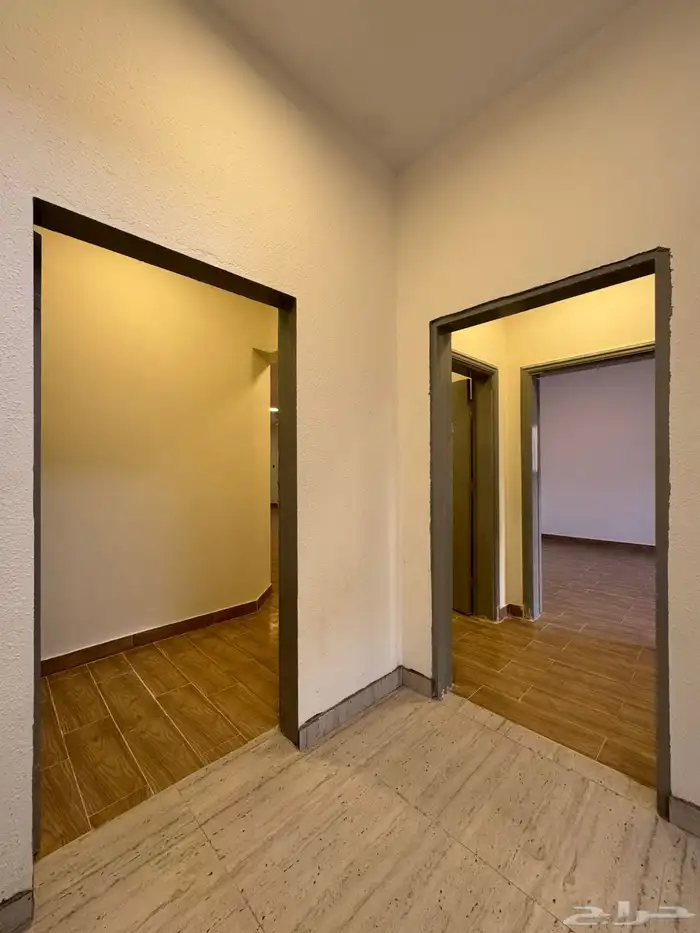 للايجار دور ارضي و دور علوي مفصوله الملز 4