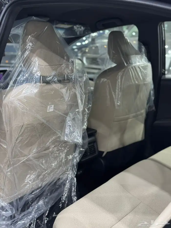 تويوتا كامري 2025 استاندر E اسود - اصفار اقل سعرر 6