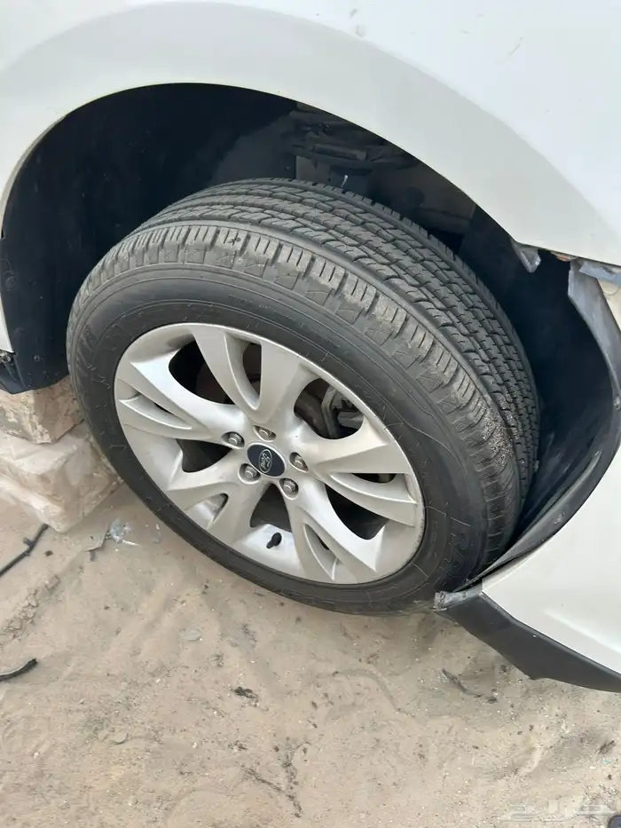 تورس 2012 بيع قطع غيار 8