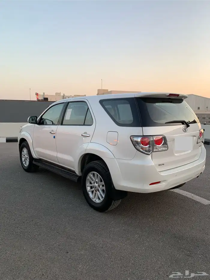 فورشنر أبيض لؤلؤي 2015 4