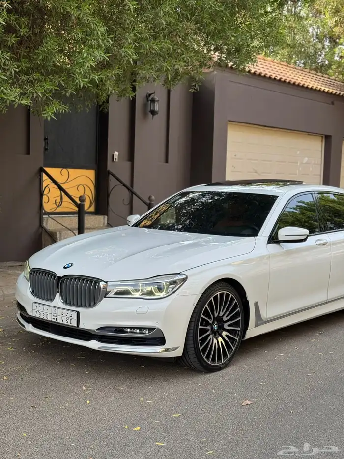 بي ام دبليو 2016 750li 2