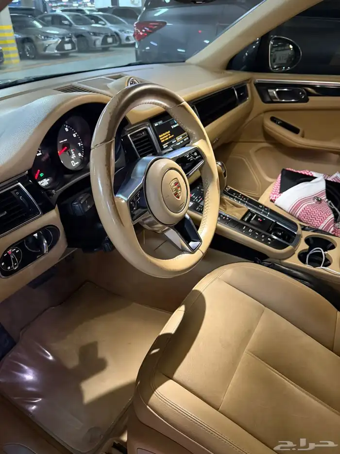 بورش ماكان 2