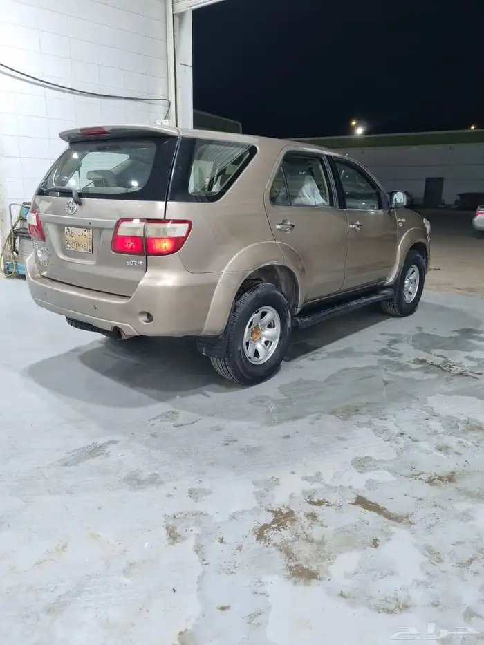 فورتشنر 2011قير عادي دبل 5