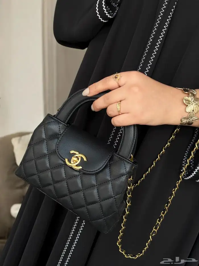 شنط ماركات ماركات درجه اولى مع ملحقاته 86