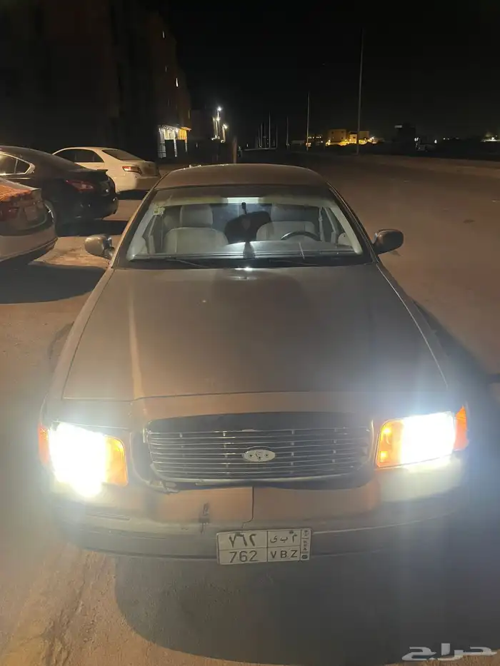 فورد فكتوريا 2004 7