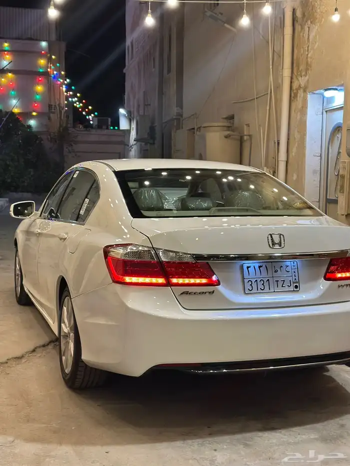 هوندا اكورد 2014 سبيشل 1