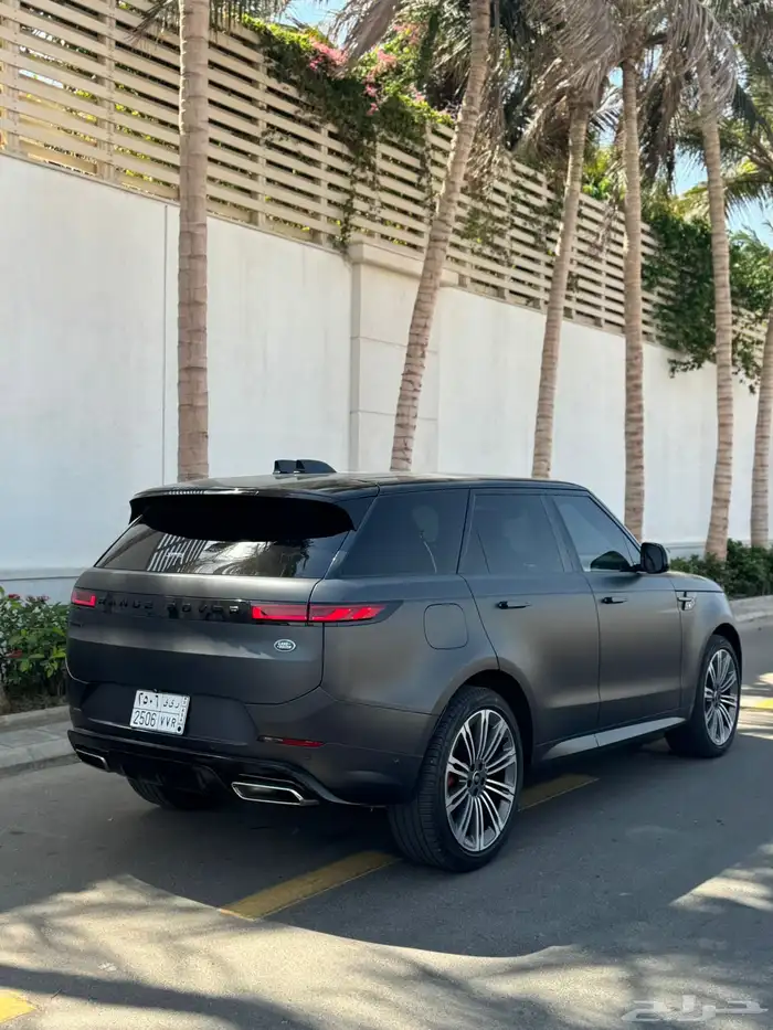 رنج روفر سبورت 2023 2