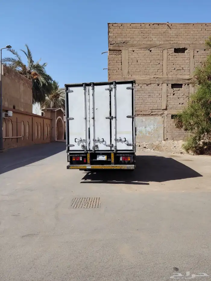 دينا ايسوزو 1