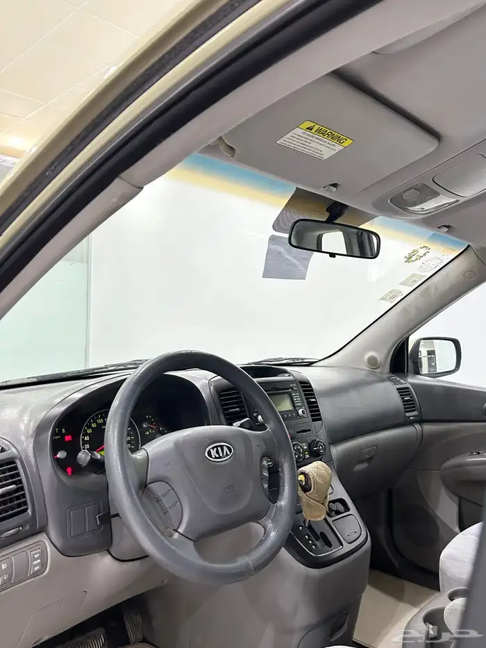 كيا كارنيفال 2009 17