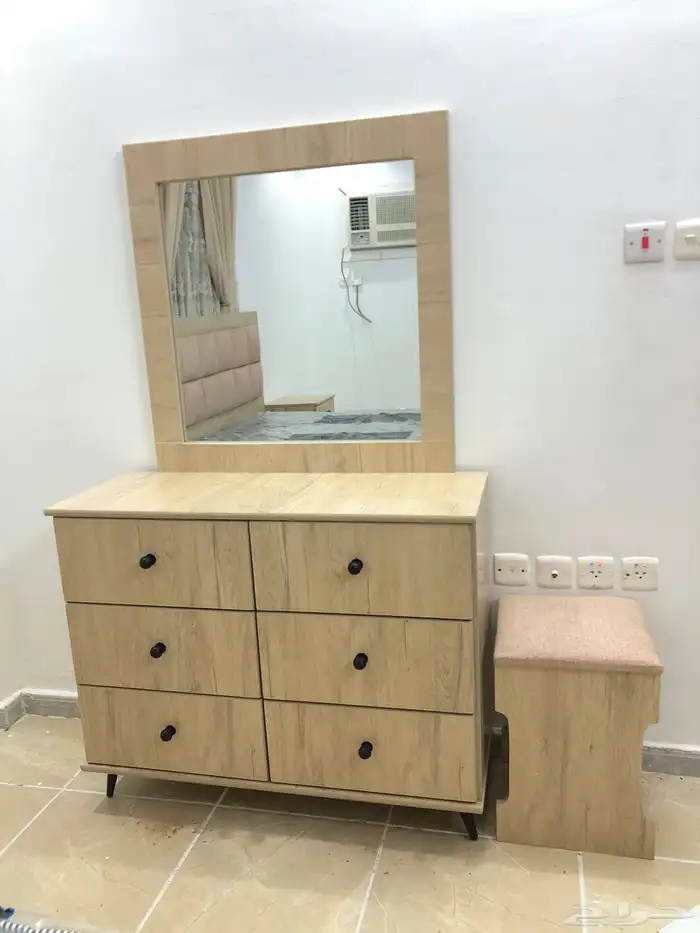 غرفة نوم كاملة  أثاث منزلي  سرير ودولاب وبطانيات 47